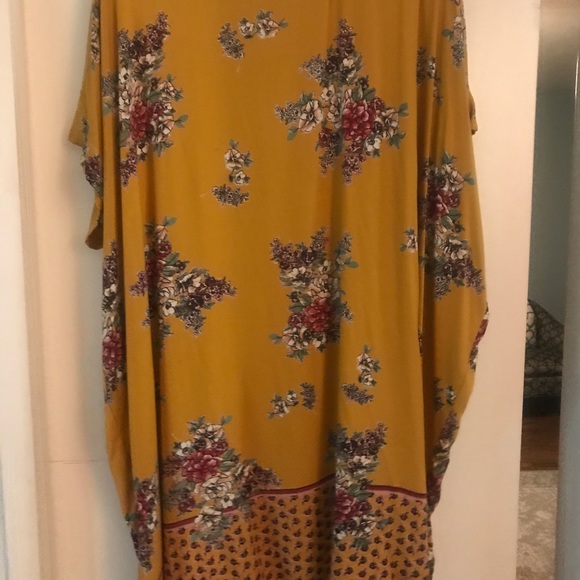 Floral duster - Picture 4 of 4